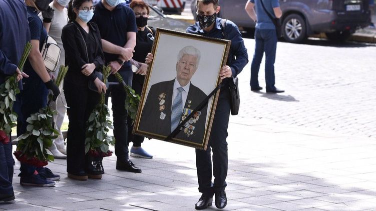 Прощание с Алексеем Порошенко, фото: Изым Каумбаев, 