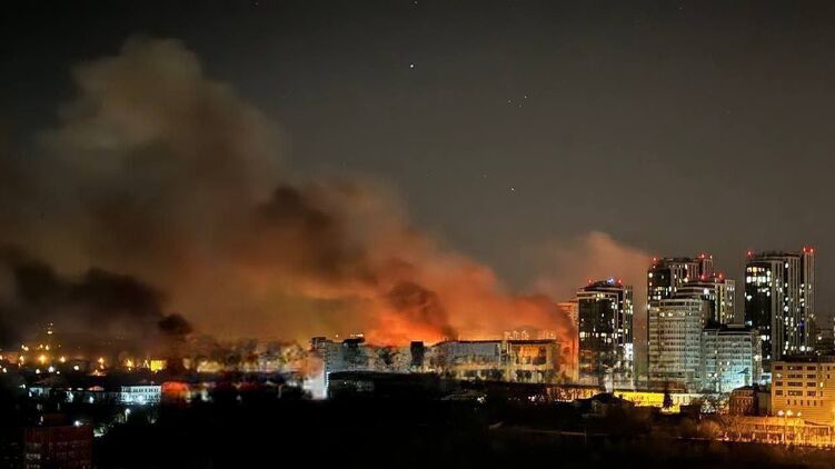 Панорама удару по Дніпру ввечері 26 березня