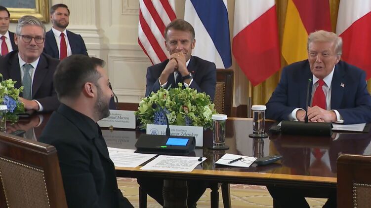 Дональд Трамп на зустрічі з Володимиром Зеленським та європейськими лідерами. Скріншот відео