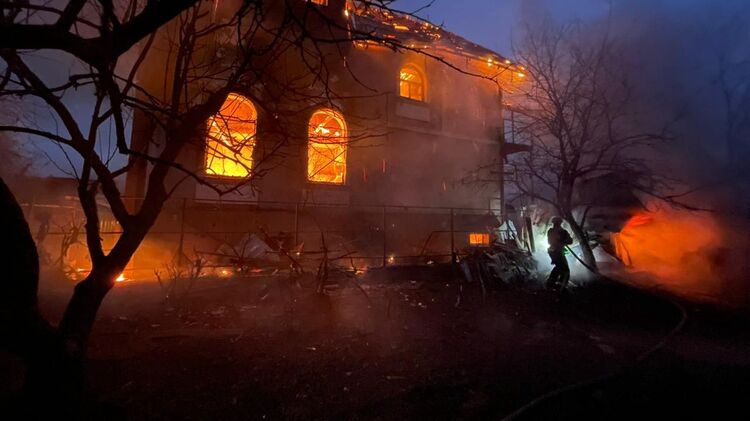 Україна у дні війни. Фото: ДСНС