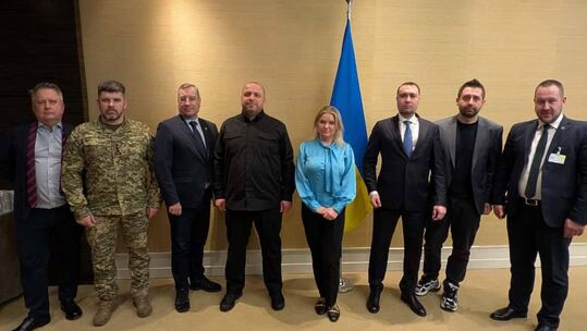 Переговоры в Женеве, Залужный открыто выступил против Зеленского, Усик намекнул на президентство. Итоги