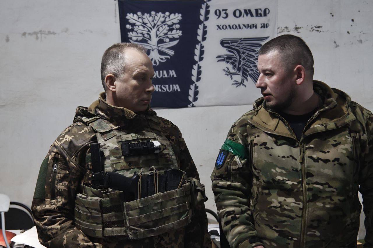 Сирський відвідав Бахмут