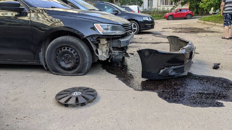 Последствия утреннего обстрела Харькова 