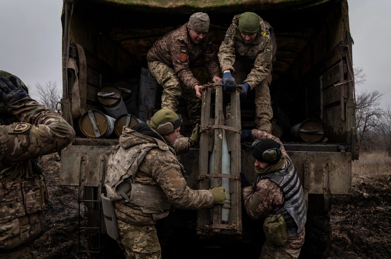 New York Times опубликовал фоторепортаж о 43-й бригаде тяжелой артиллерии ВСУ