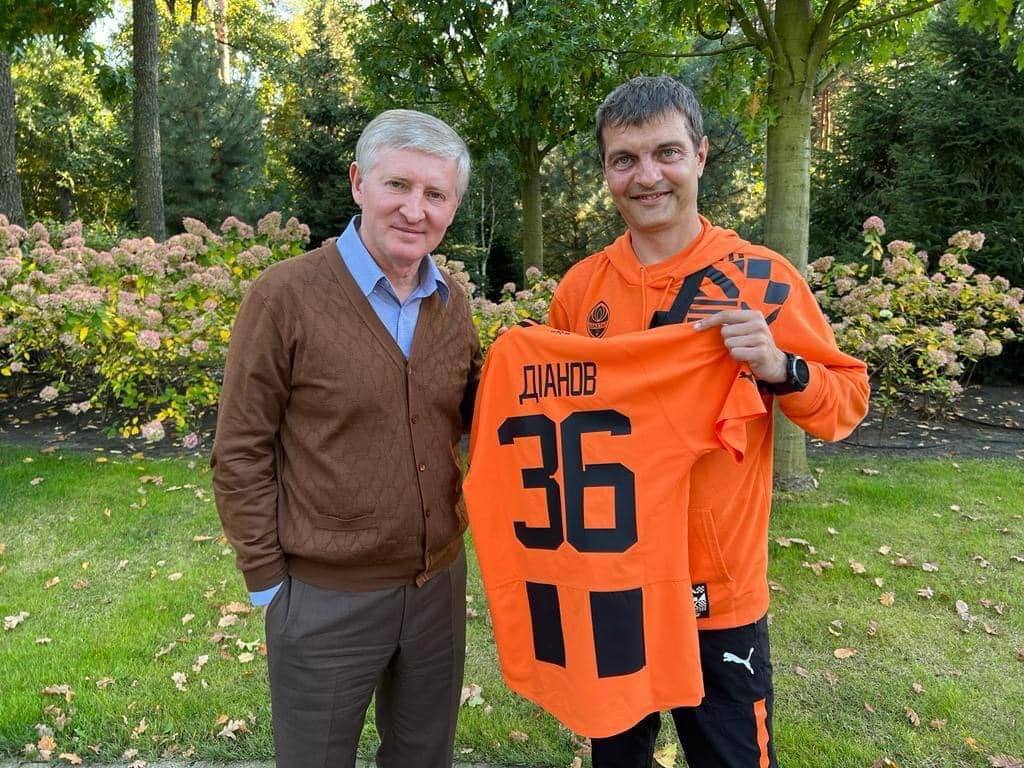 Ахметов и Дианов