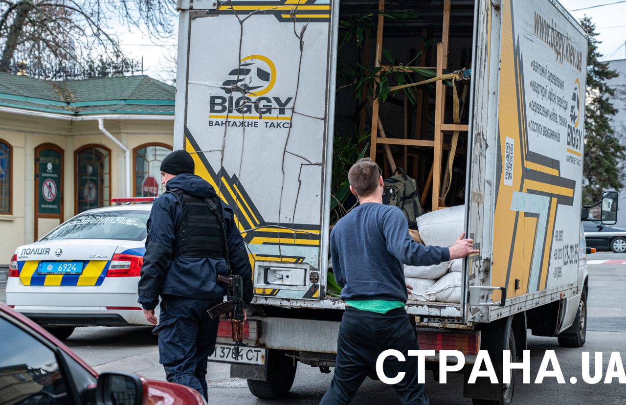 Выезд монахов из лавры, фото 4