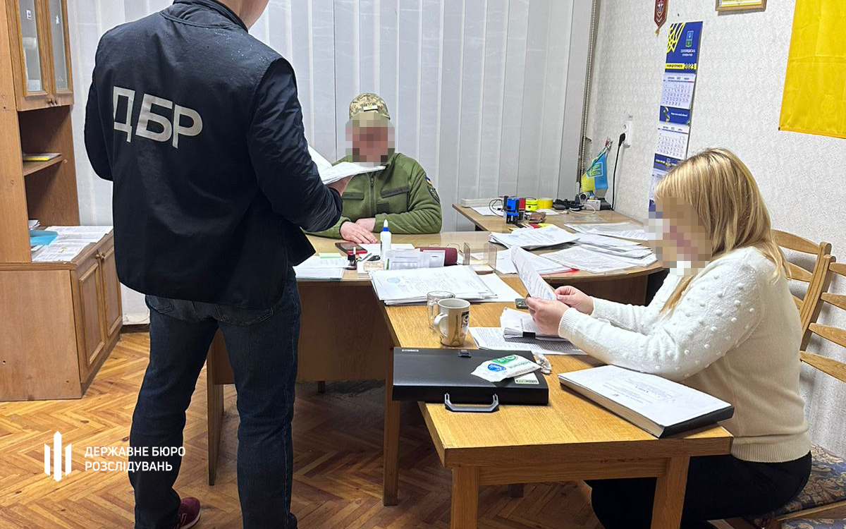 В Харькове задержали военных, которые помогали избежать мобилизации