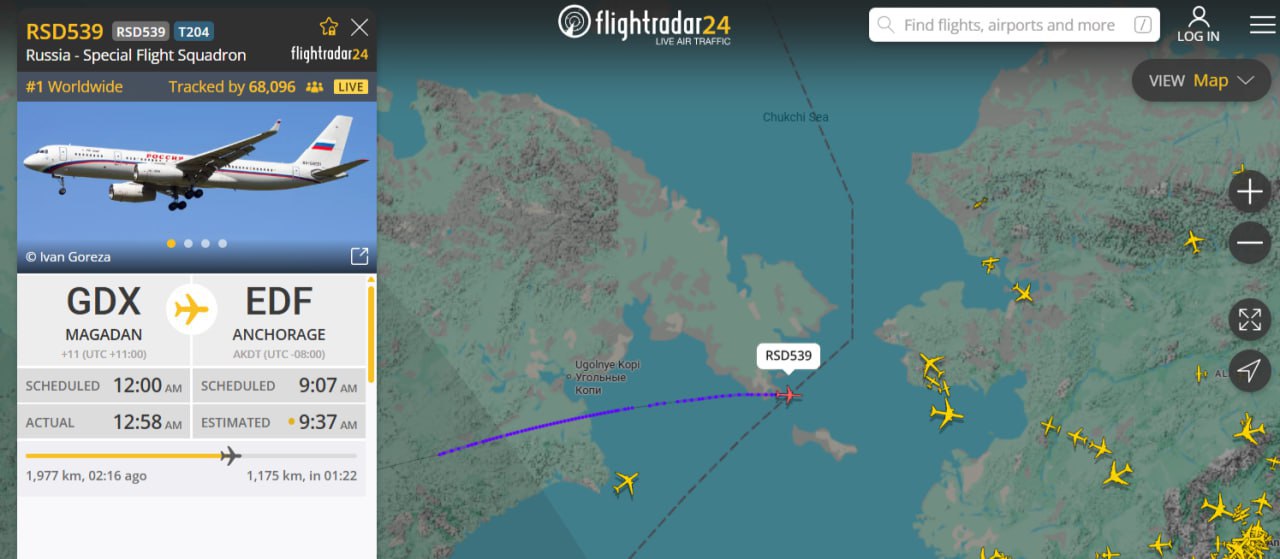 Мапа переміщень на flightradar24.com